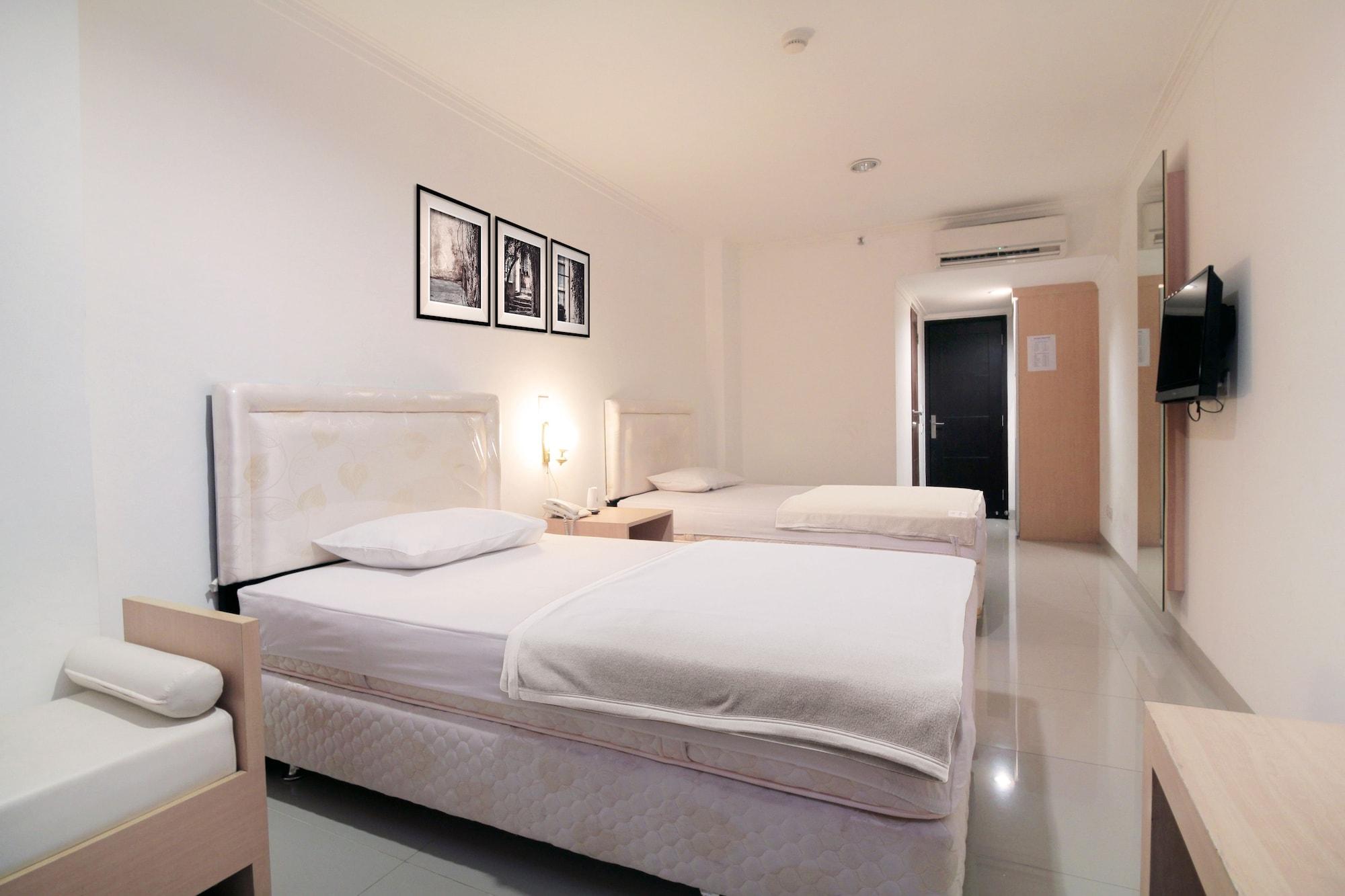 Hotel Inkopdit Jakarta Exterior photo