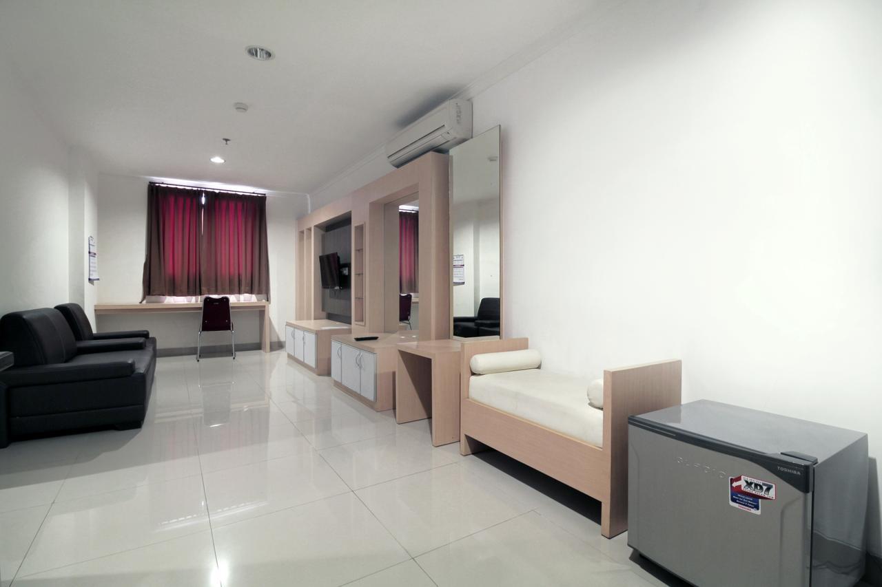 Hotel Inkopdit Jakarta Exterior photo